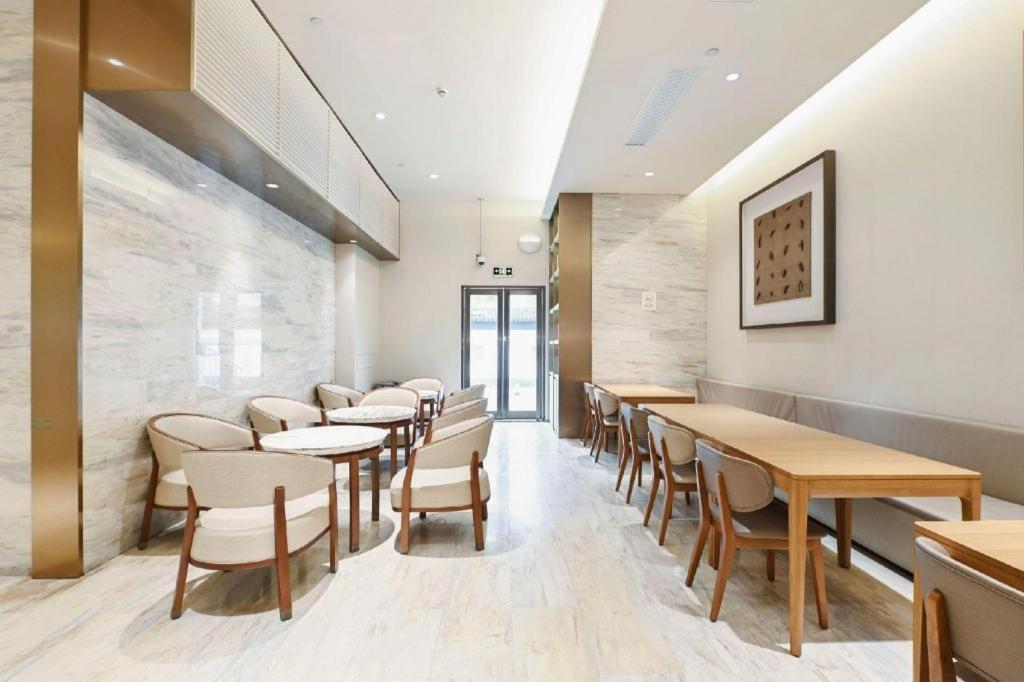 Ji Hotel Shanghai Hongqiao Yan'An XI Road Dış mekan fotoğraf