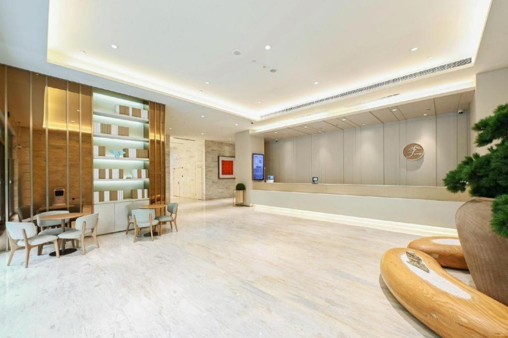 Ji Hotel Shanghai Hongqiao Yan'An XI Road Dış mekan fotoğraf