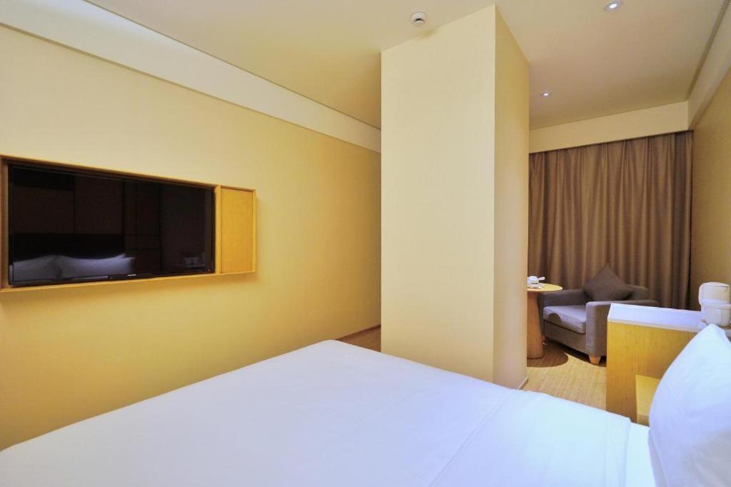 Ji Hotel Shanghai Hongqiao Yan'An XI Road Dış mekan fotoğraf